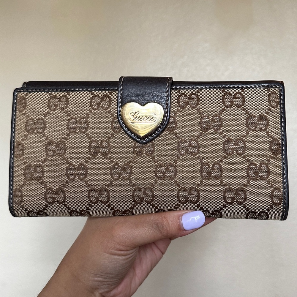Gucci Monogram Heart Continental Wallet